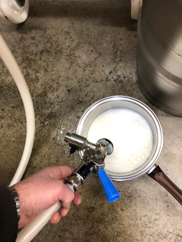 flush yeast out of racking hose