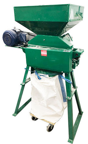 Commercial malt grain mill for making beer in brewery