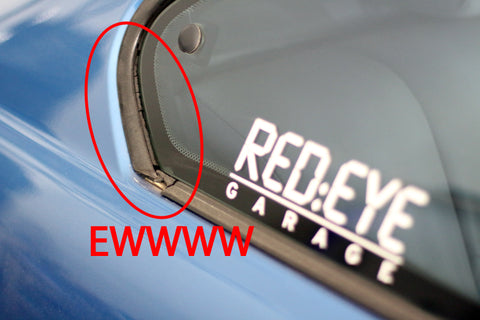 BMW E36 rear side window with crumbing trim. Text reads "EWWWW".