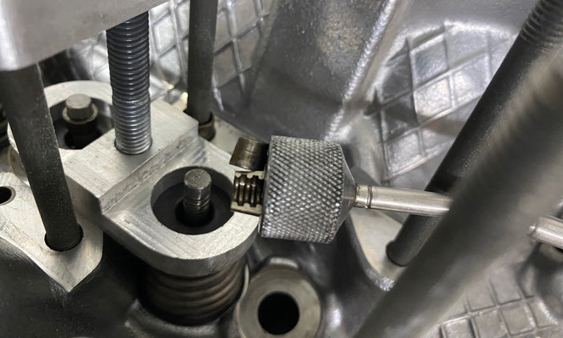 S52 valve stem retainer removal.