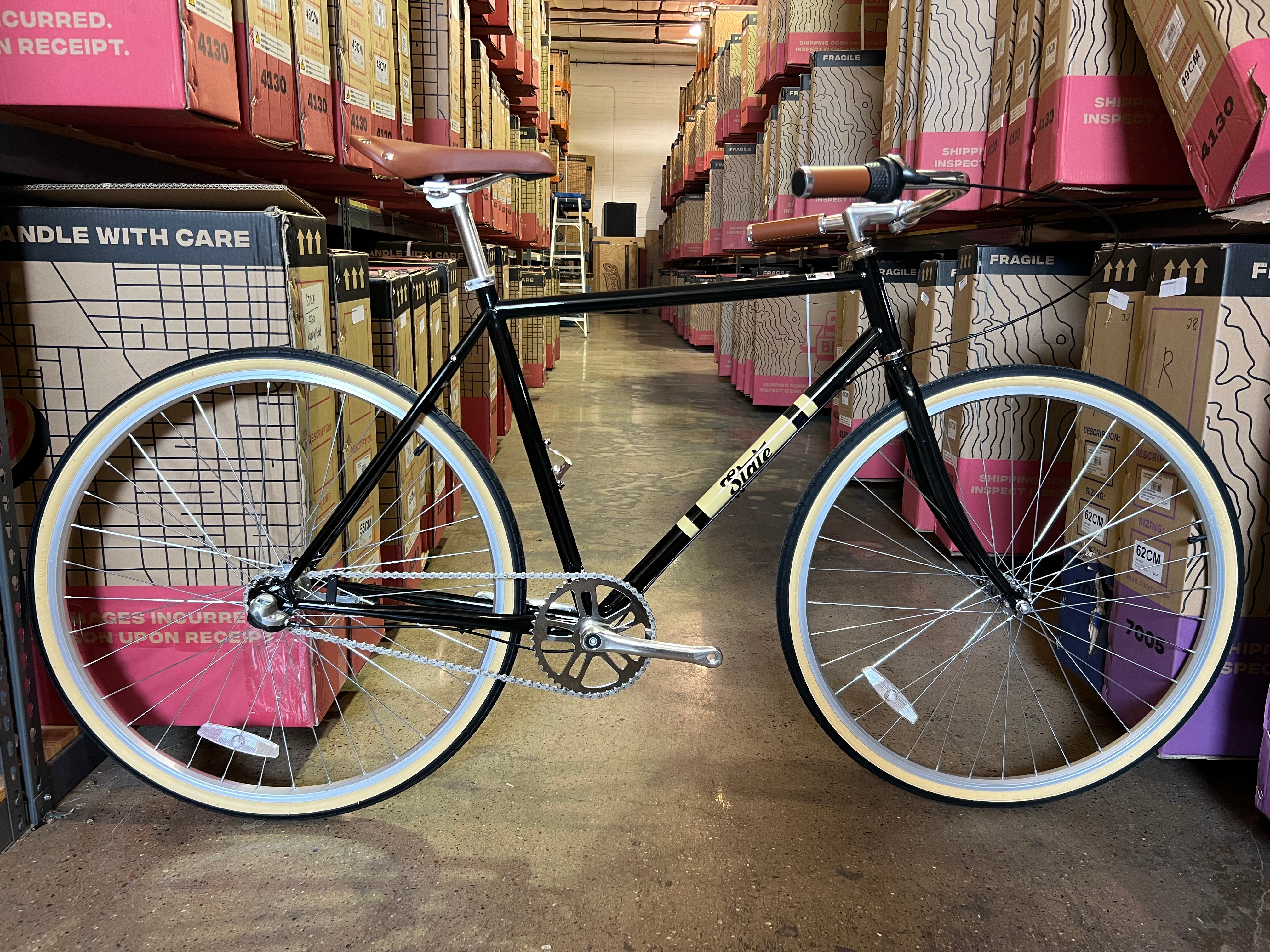 901-city-bike-black-tan-3-speed-size-medium-53cm-good-condition