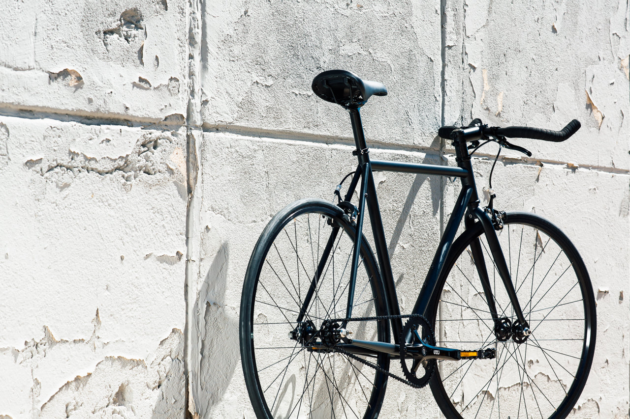 matte black fixie bike