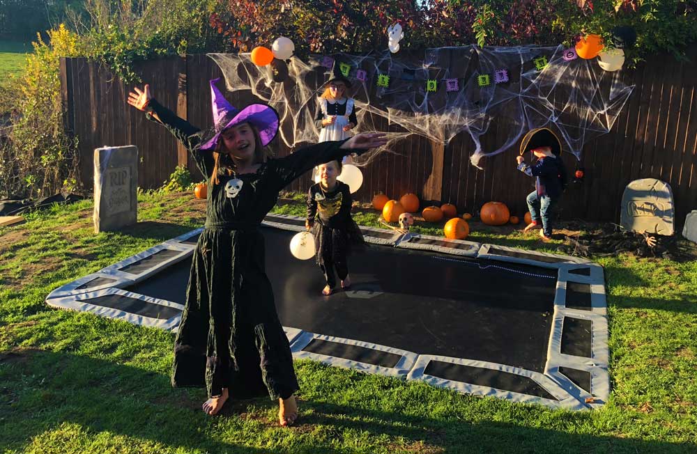 Halloween Trampoline Party on in-ground