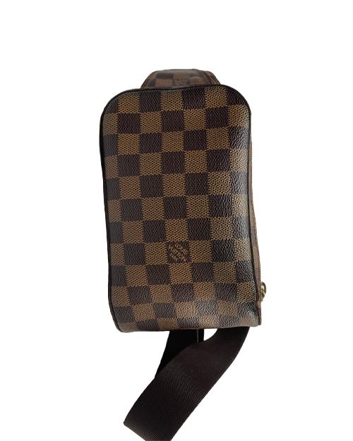 LOUIS VUITTON Monogram Chalk Sling Bag Marron 1283719