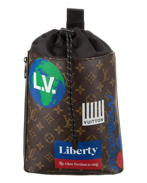 LOUIS VUITTON  Louis Vuitton X NBA Keepall Bandoulière 55 – 29 North  Boutique at The Post Oak Hotel