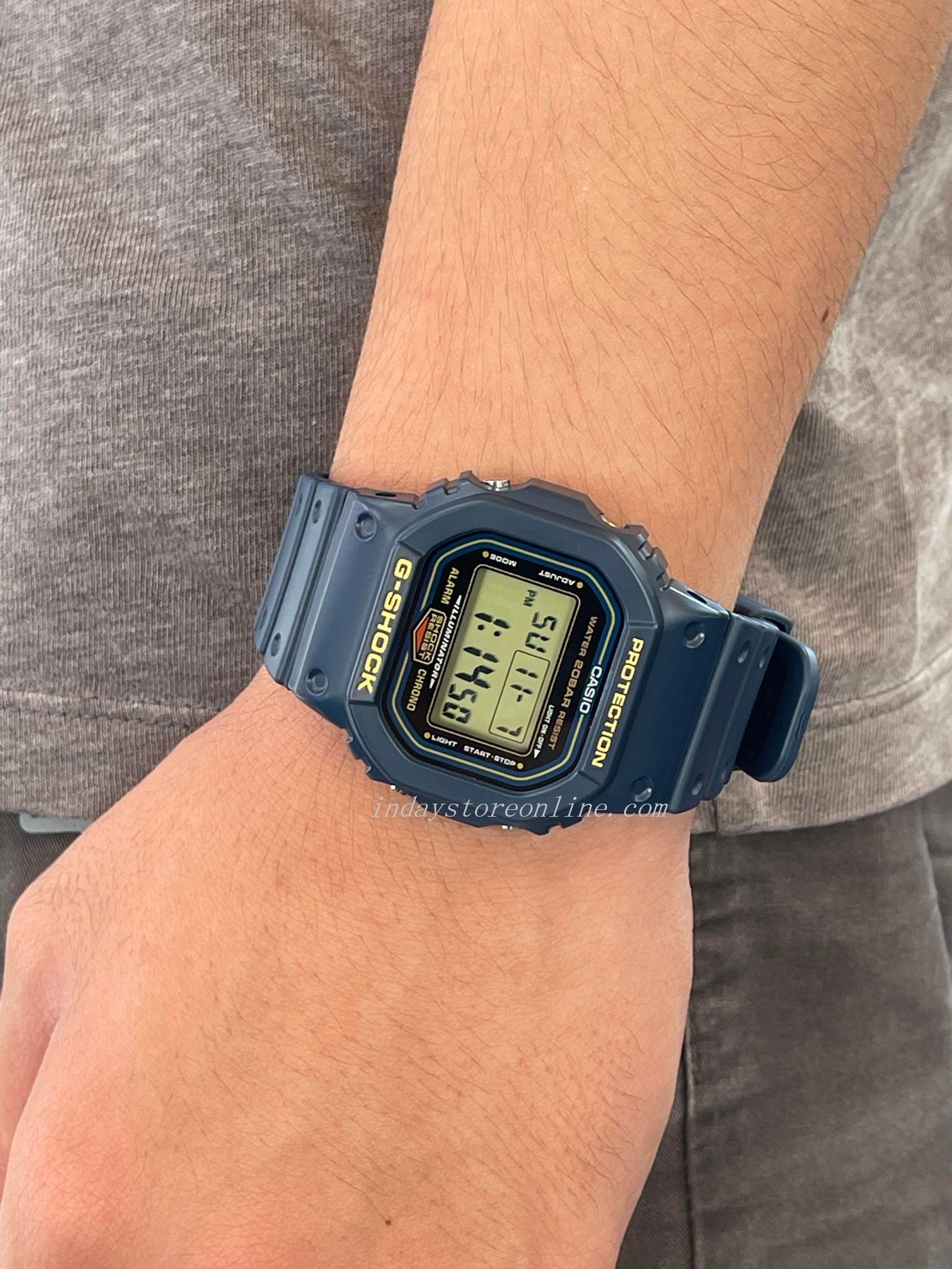 人気絶頂 G-SHOCK DW-5600RB 美品 tiktold.com.tw