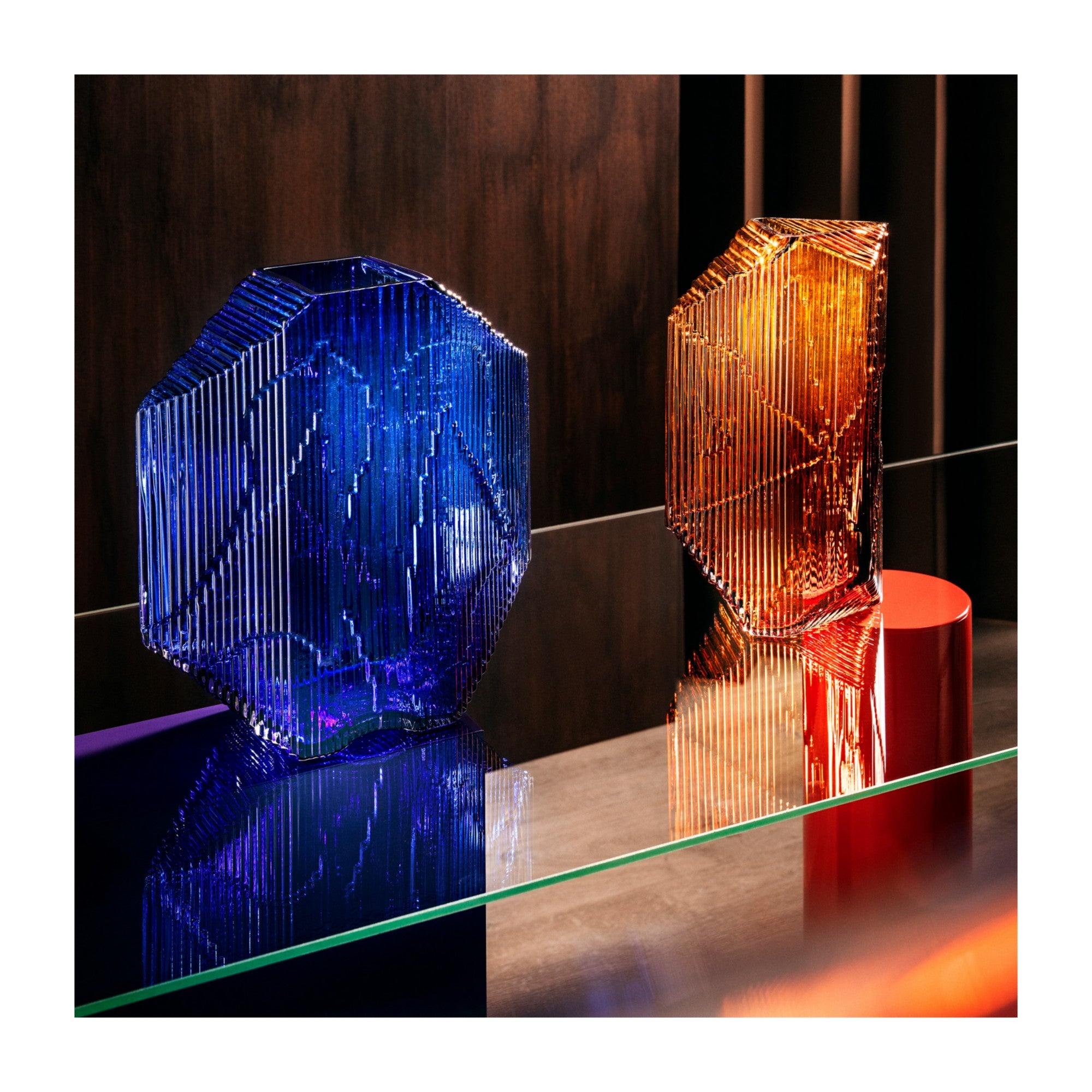 Kartta glass sculpture 150 x 320 mm copper — Studio Pazo