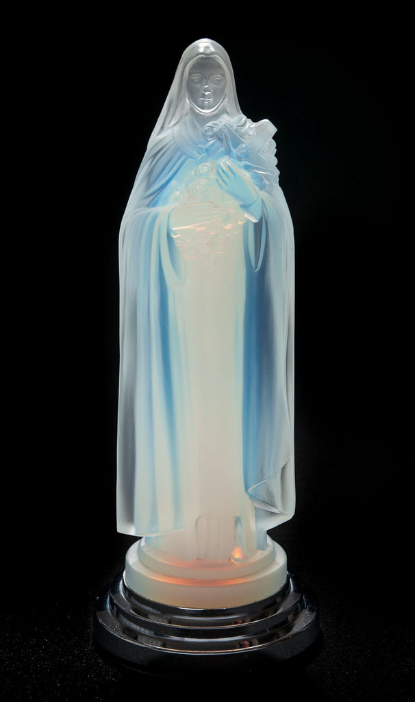 An Etling Art Deco Opalescent Glass Figure â€