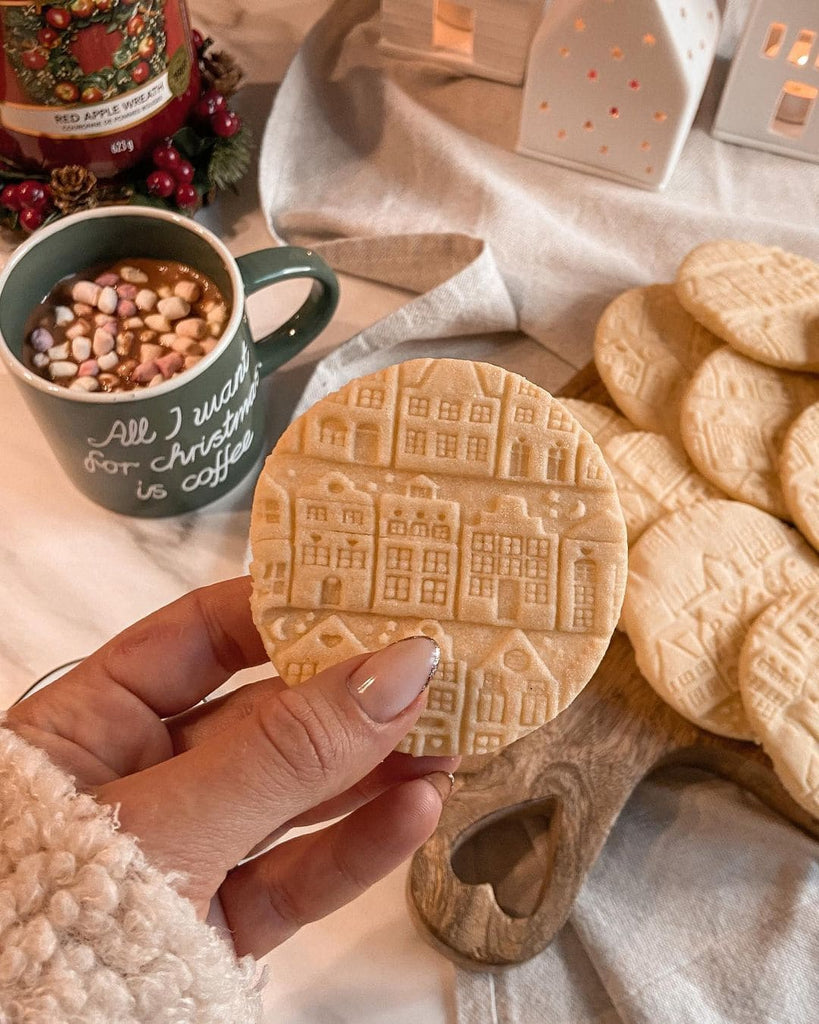 ricetta biscotti decorati con pasta frolla 