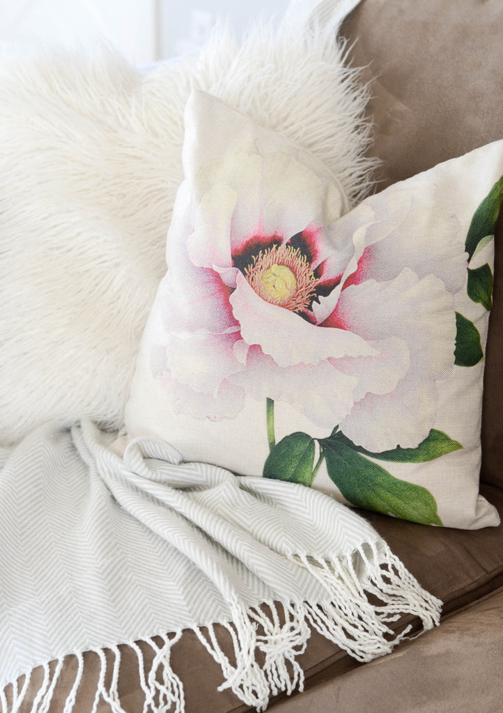 Pillows with flowers