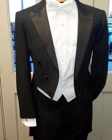 Tuxedos – Tuxedos To Geaux