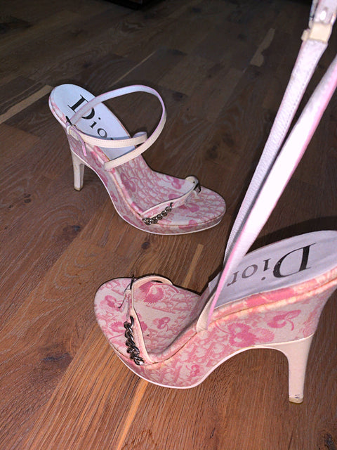 dior pink heels