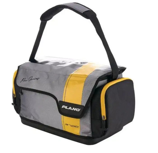 QUANTUM SMOKE® DELUXE SOFT TACKLE BAG - Tackle Depot