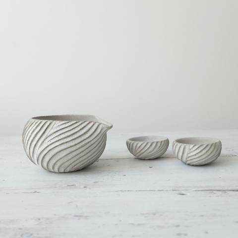 Masako Nakagami Fluid Lines in Ceramics - Organic Ceramics