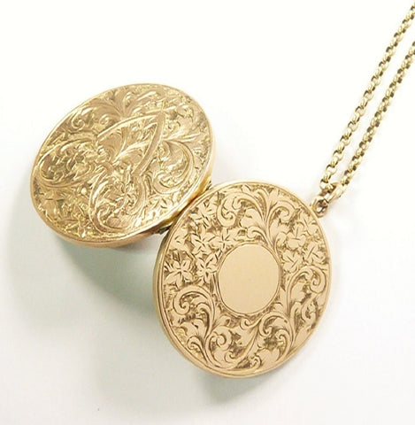 Vintage Avon Gold Plated Locket Filigree Letter C Pendant Necklace | Vintage  avon, Locket, Pendant necklace