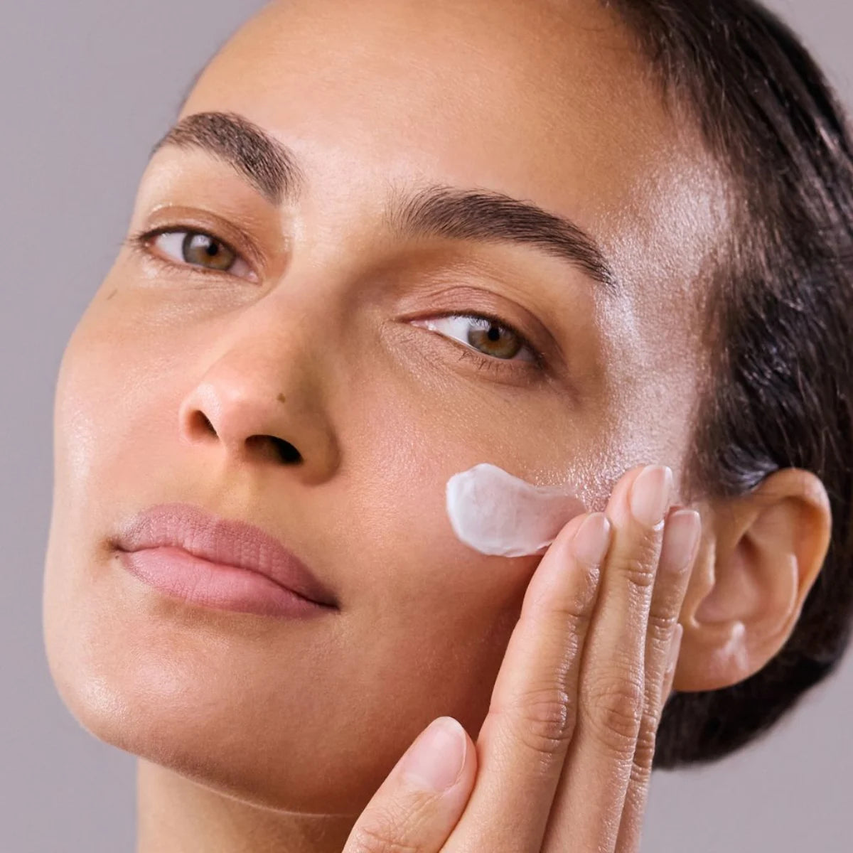 EVOLVE Daily Renew Facial Cream uudistava kasvovoide 60 ml
