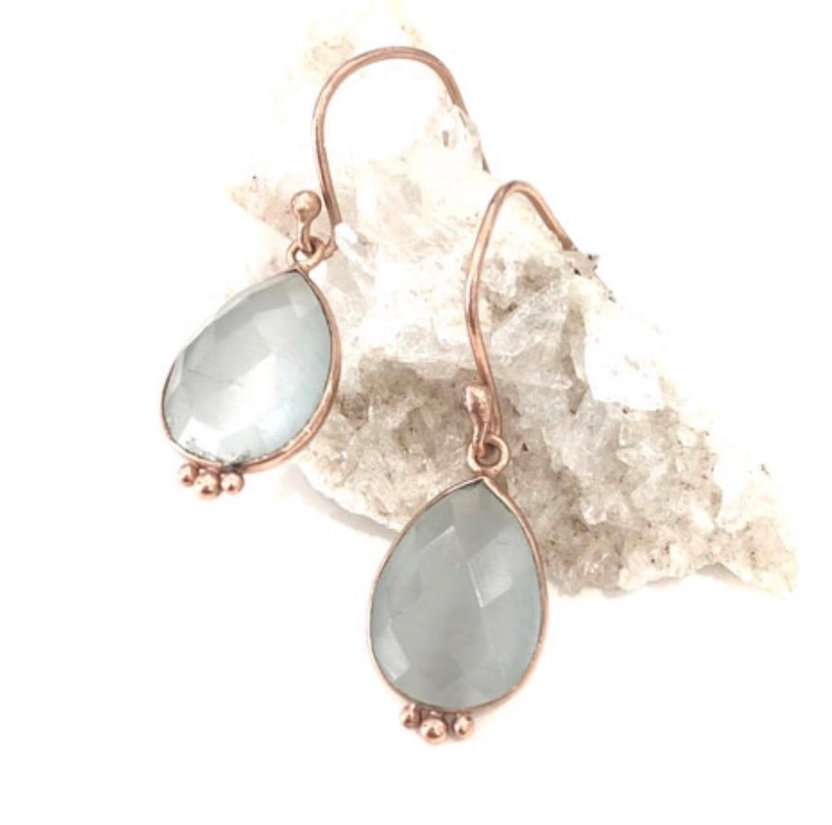 Nicole Fendel - Ada Drop Earring in Mint Chalcedony