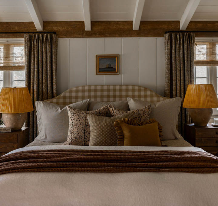 Amber's Lake House Bedroom