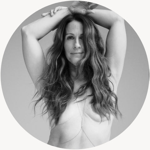 Gina B. creator of the Fondle Project feature blog profile image | AnaOno