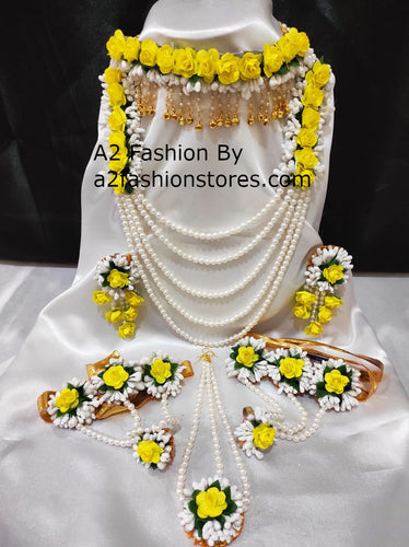 Fancy Necklace Set Collection Flower Jewellery For Haldi Manufacturers in  India