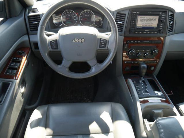 2005 jeep grand cherokee navigation system