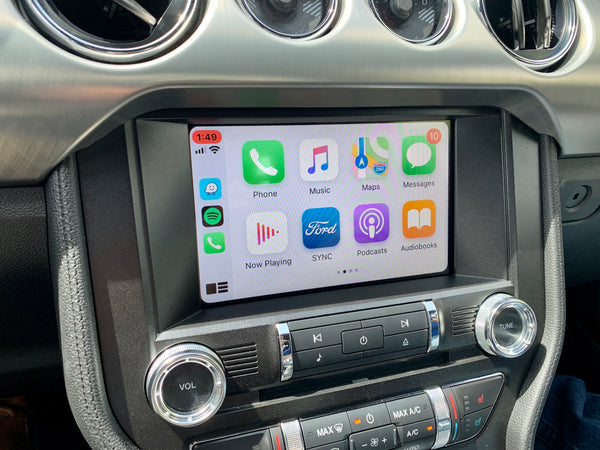 apple carplay radio with backup camera