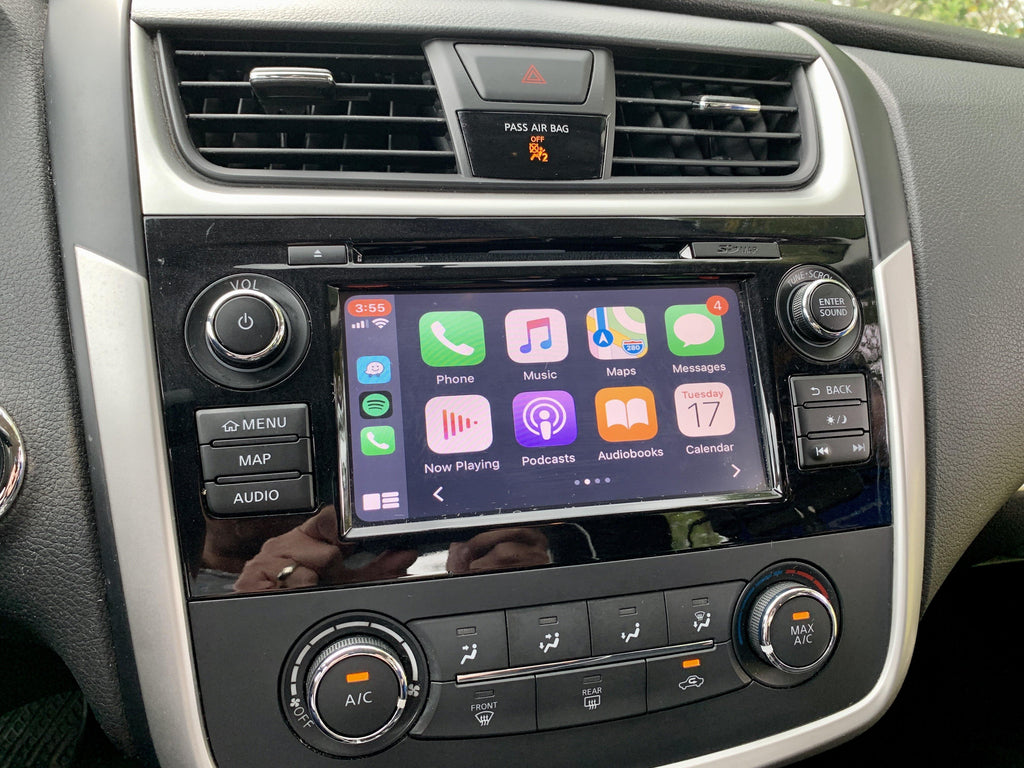 apple carplay radio with backup camera