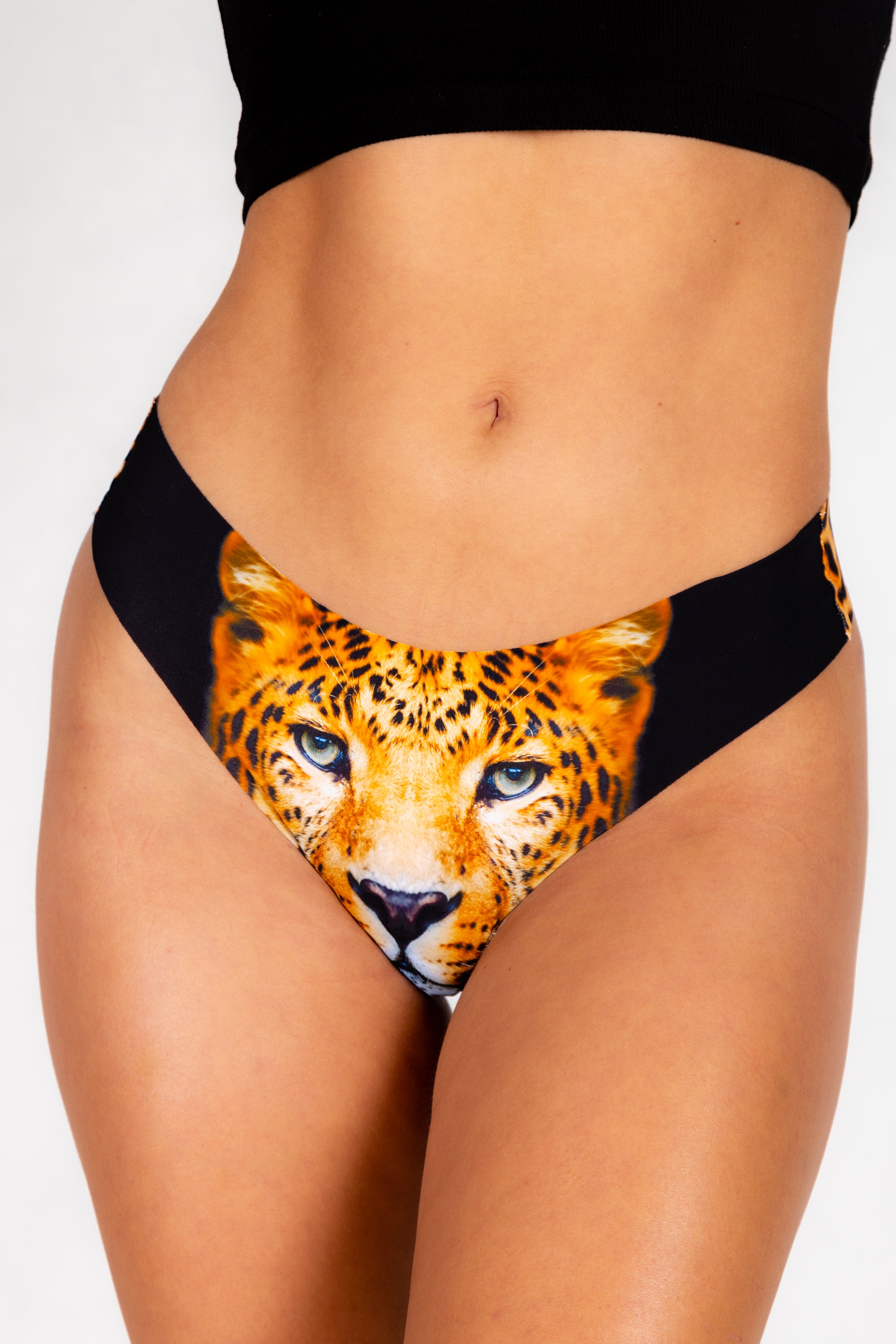 linqin Sweatproof Womens Hipster Underwear Biting Lips Leopard