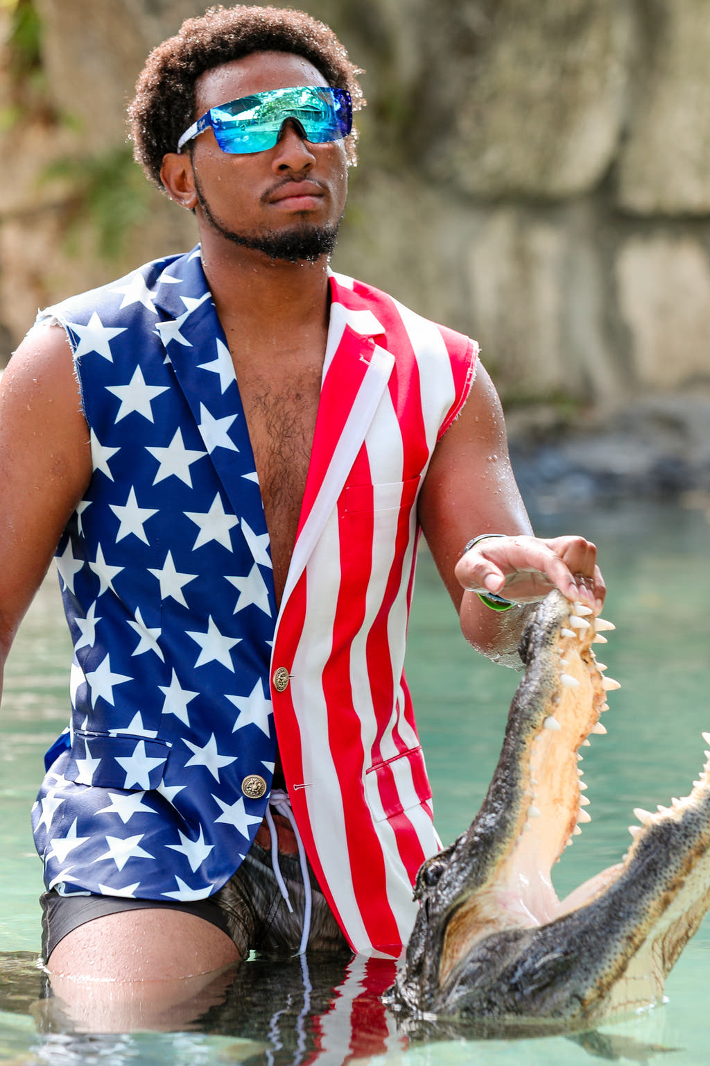 Men's american flag sleeveless blazer