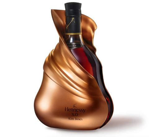 Hennessy XO Julien Colombier Cognac Gift Box – LP Wines & Liquors