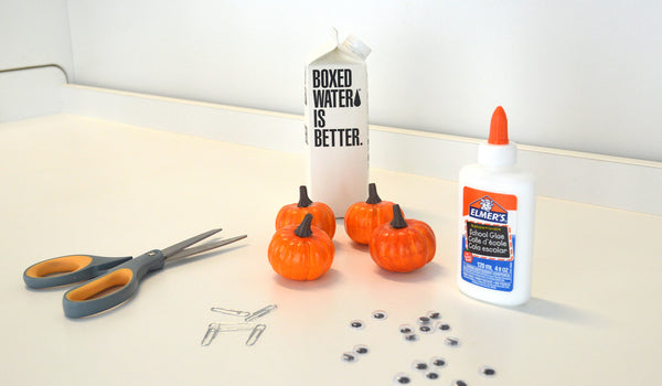Boxes Reimagined! Perky Pumpkin Centerpieces and Creepy Crawly Drinks ...