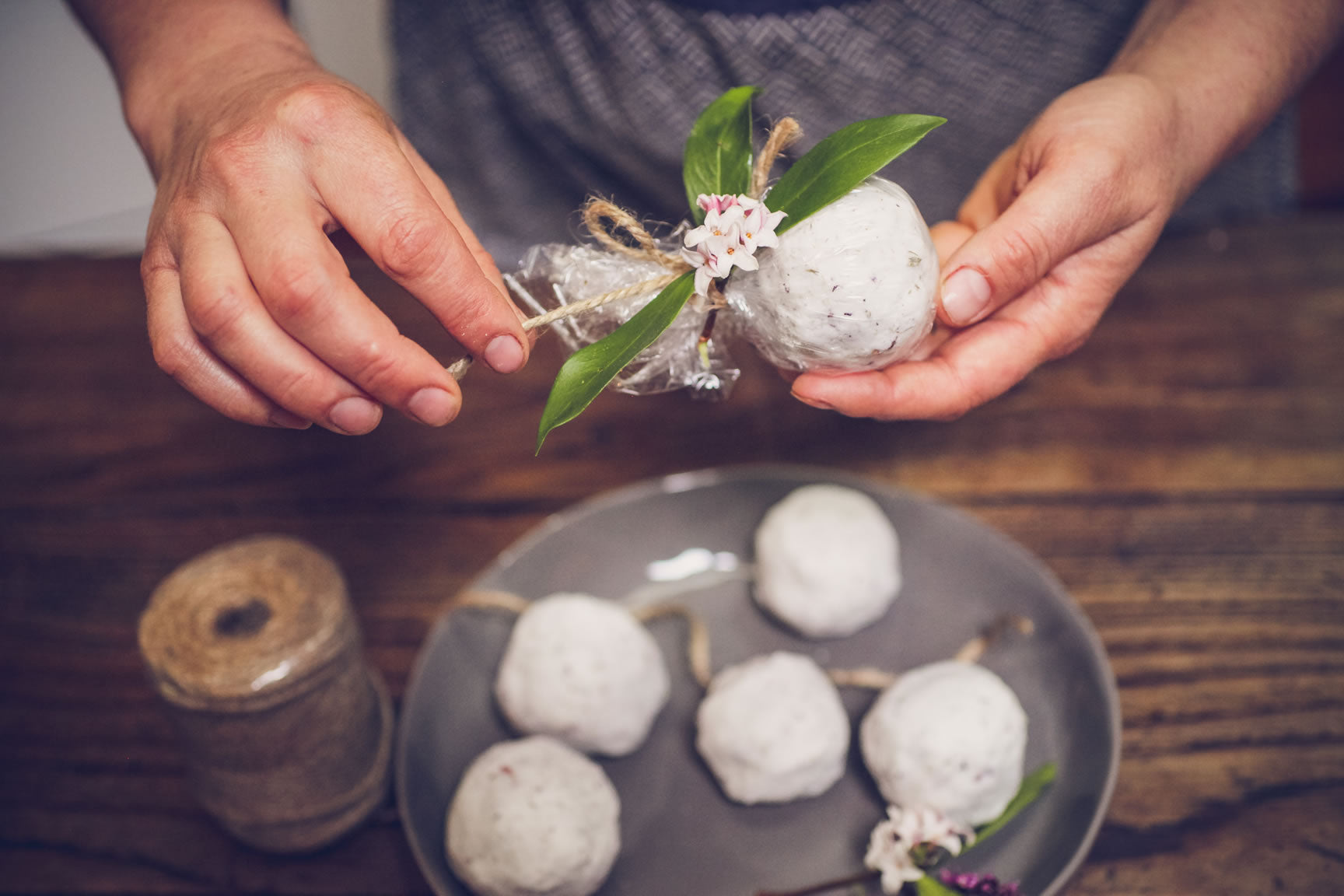 Rose Petal Bath Bomb Fizzies - Oh, The Things We'll Make!