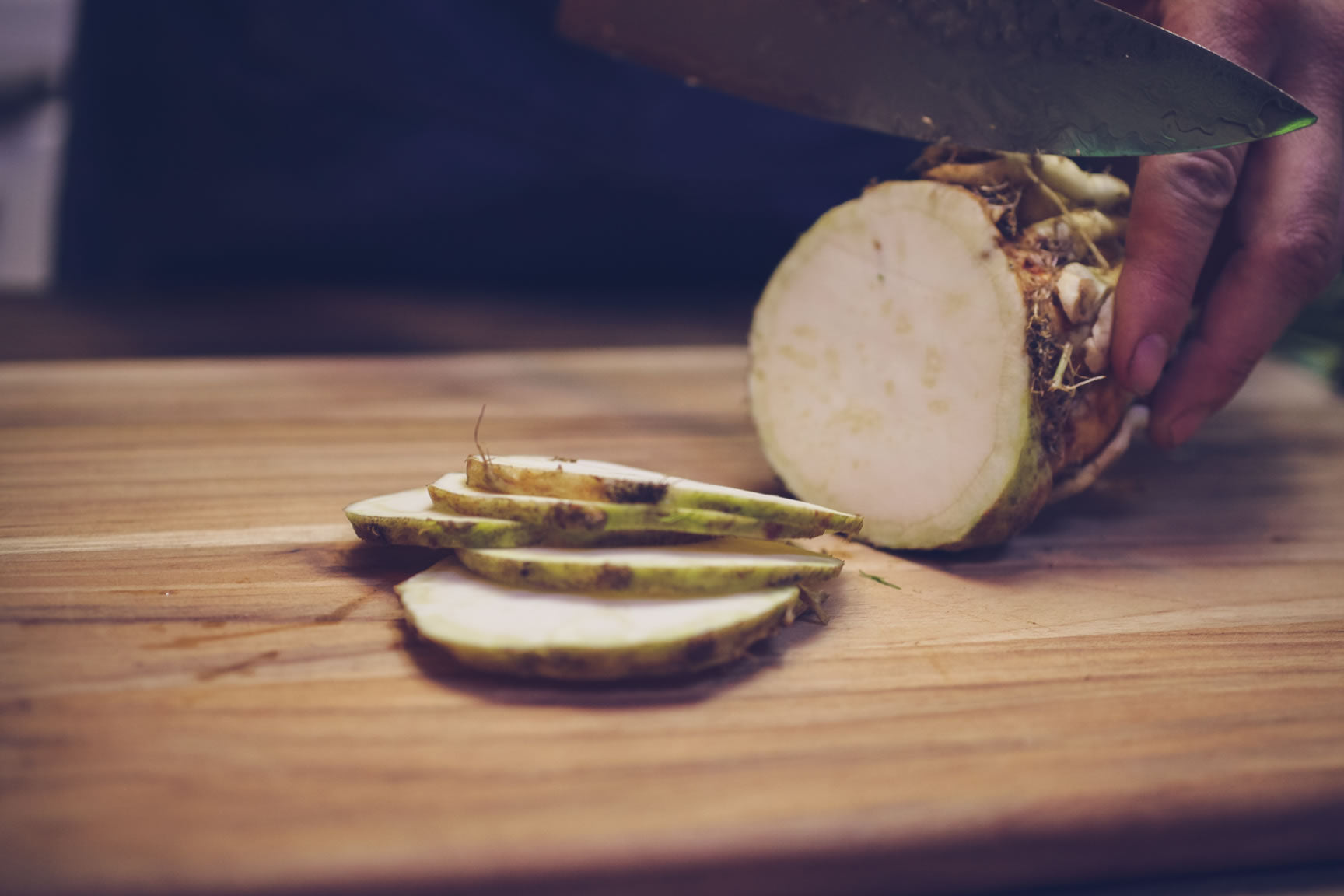 sliced celery root