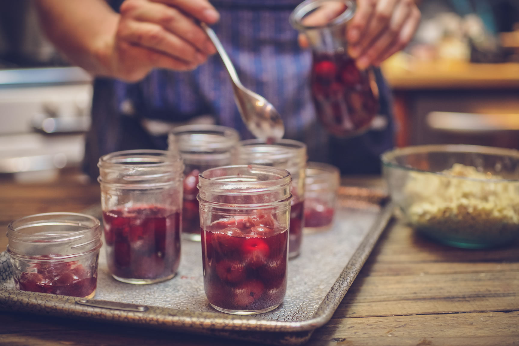 cherry crumble