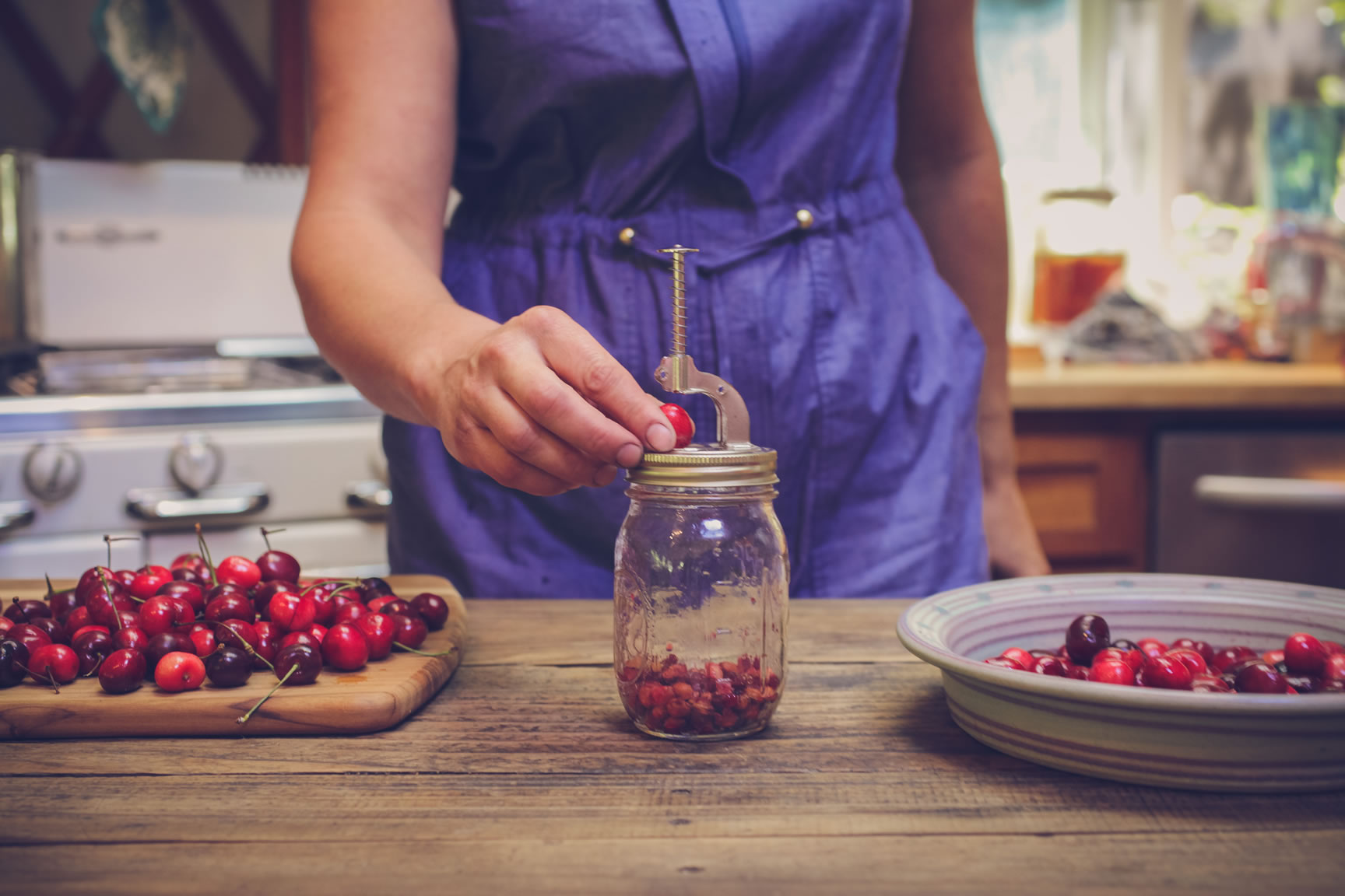 cherry pitter