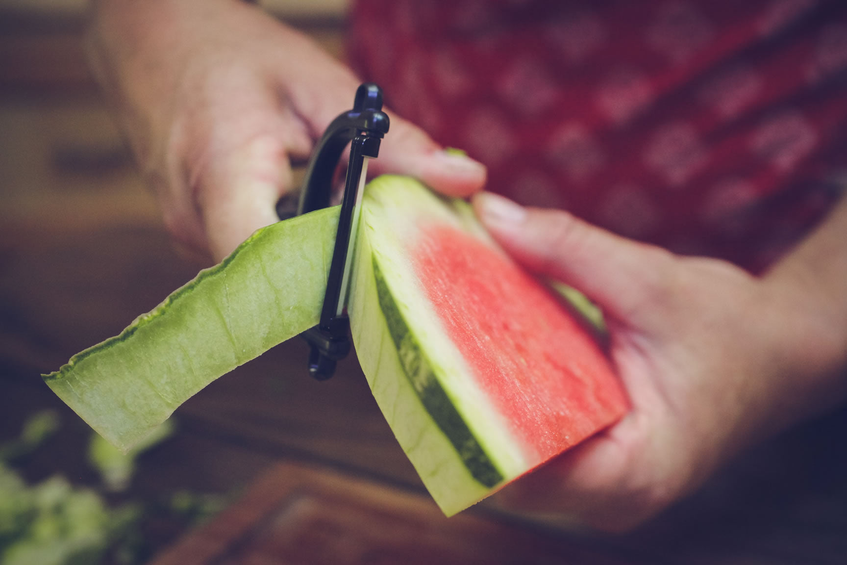 peel watermelon