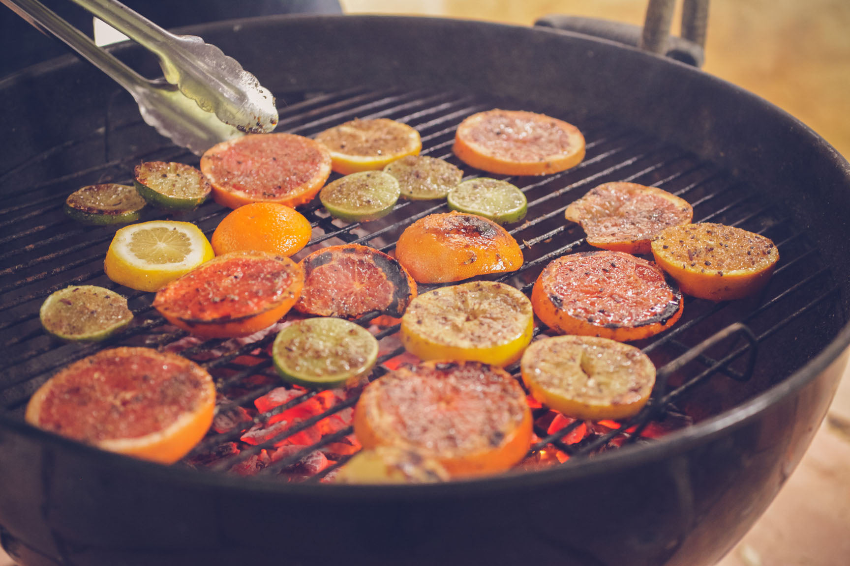 grill fruit