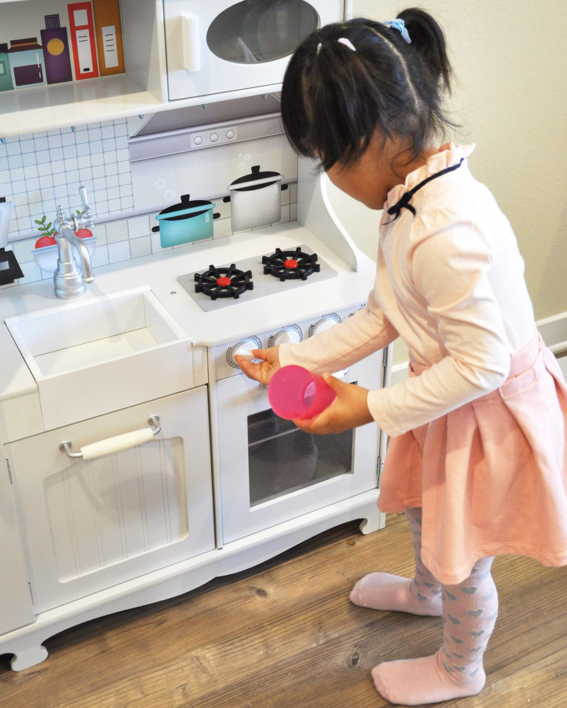 rainbow sophia play kitchen