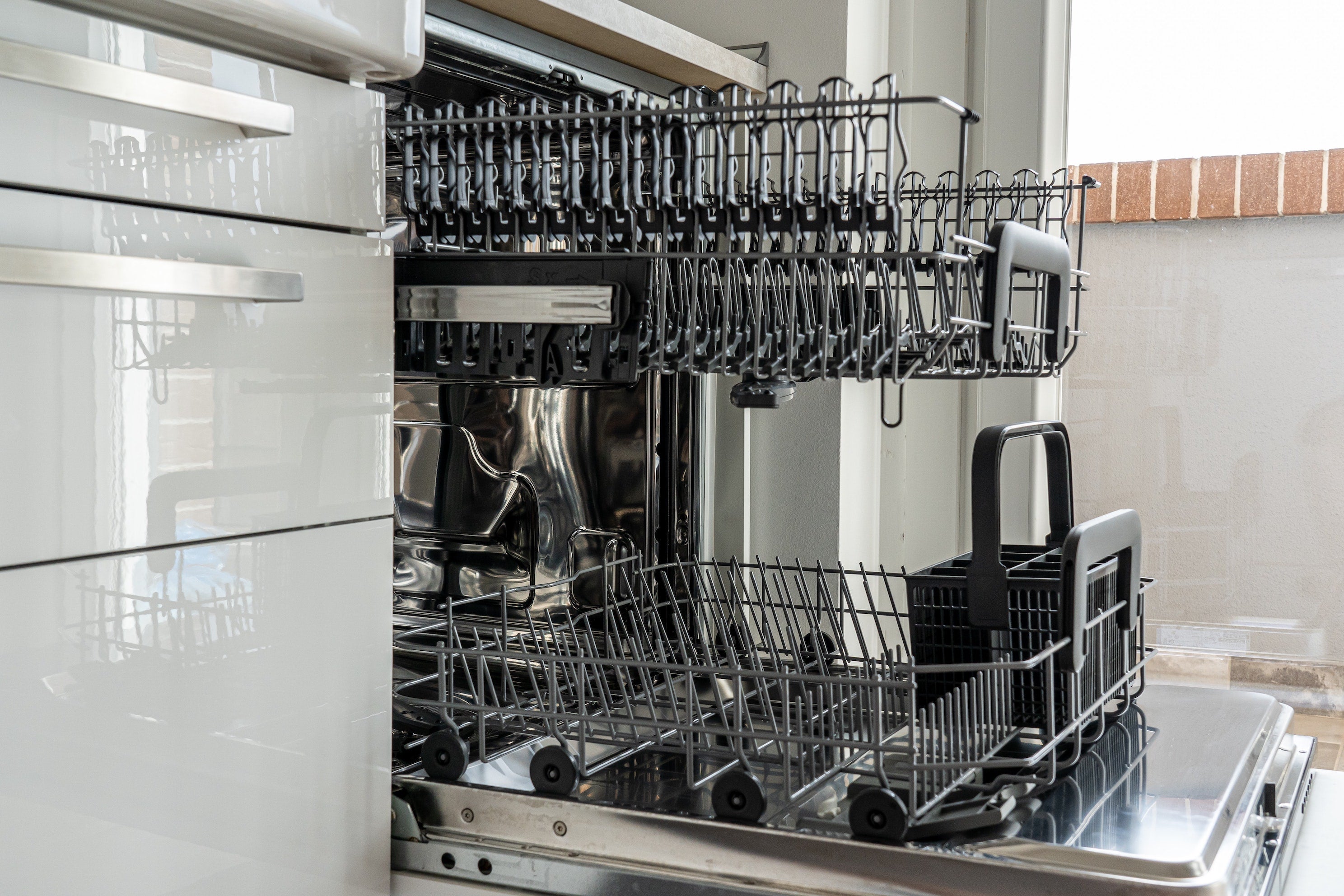 Mauvaise pratique : pourquoi il ne faut pas rincer la vaisselle