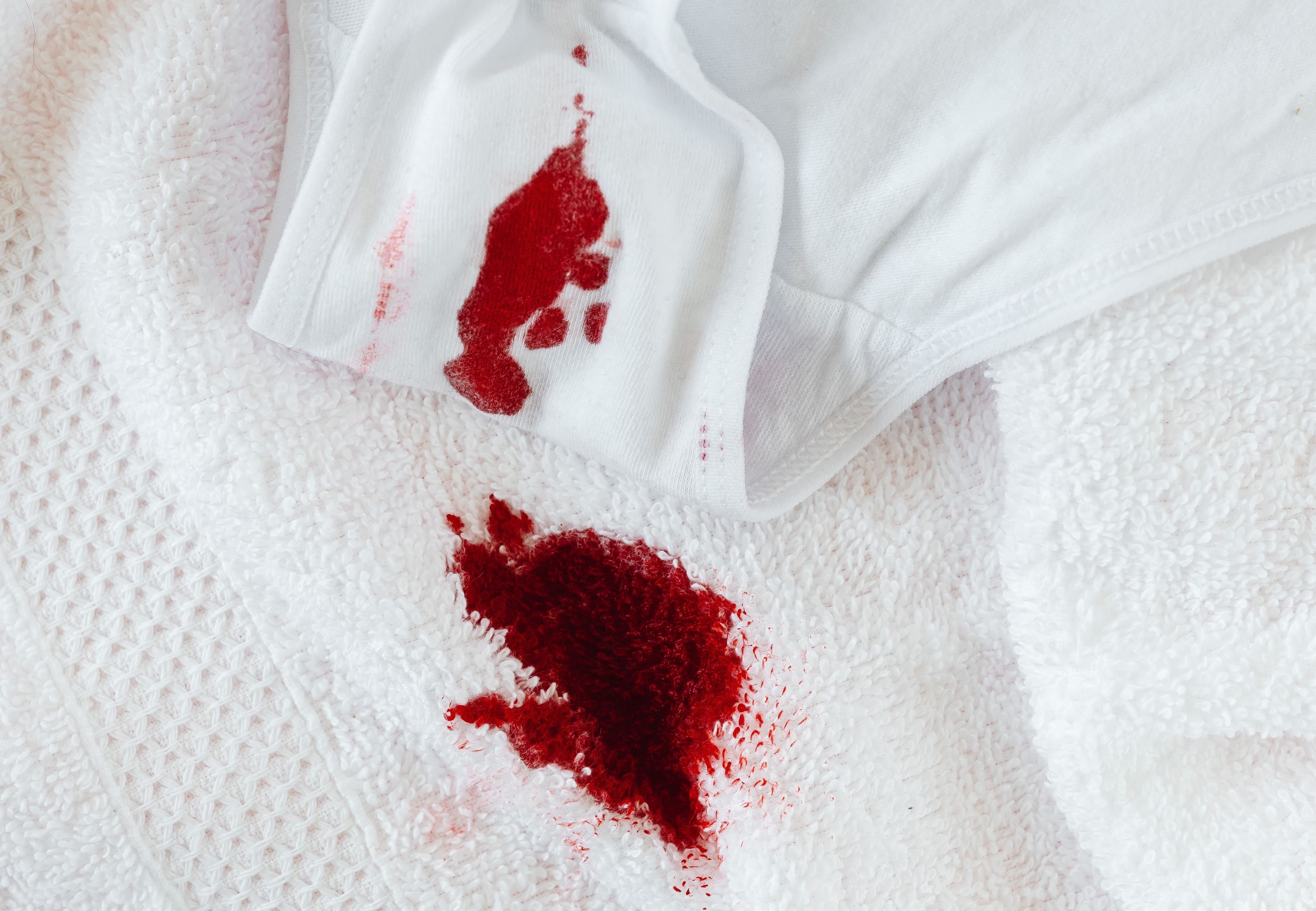 Conseils audacieux pour enlever les taches de sang sur le tissu