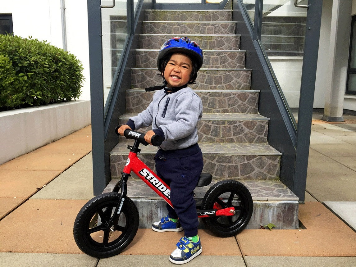 strider classic 12 balance bike