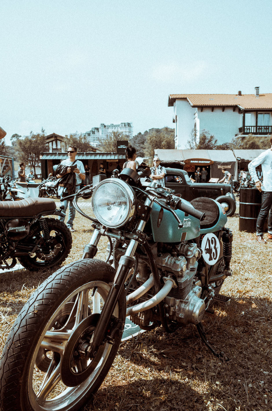 WHEELS & WAVES 2017 WNW 2017 WHEELS AND WAVES PANDCO P&CO BIARRITZ FRANCE MOTORCYCLE CAFE RACERS CUSTOM SURF