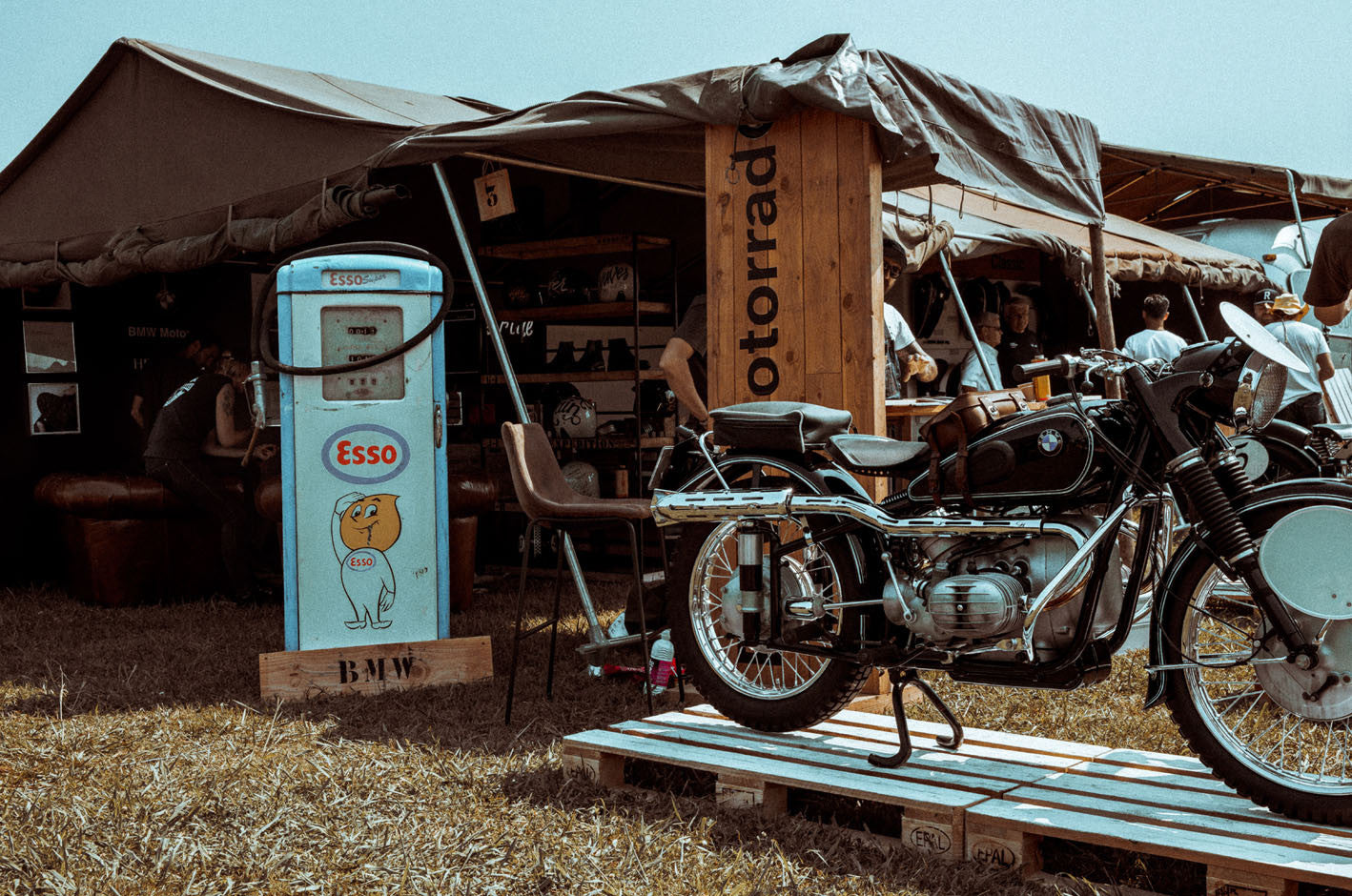 WHEELS & WAVES 2017 WNW 2017 WHEELS AND WAVES PANDCO P&CO BIARRITZ FRANCE MOTORCYCLE CAFE RACERS CUSTOM SURF