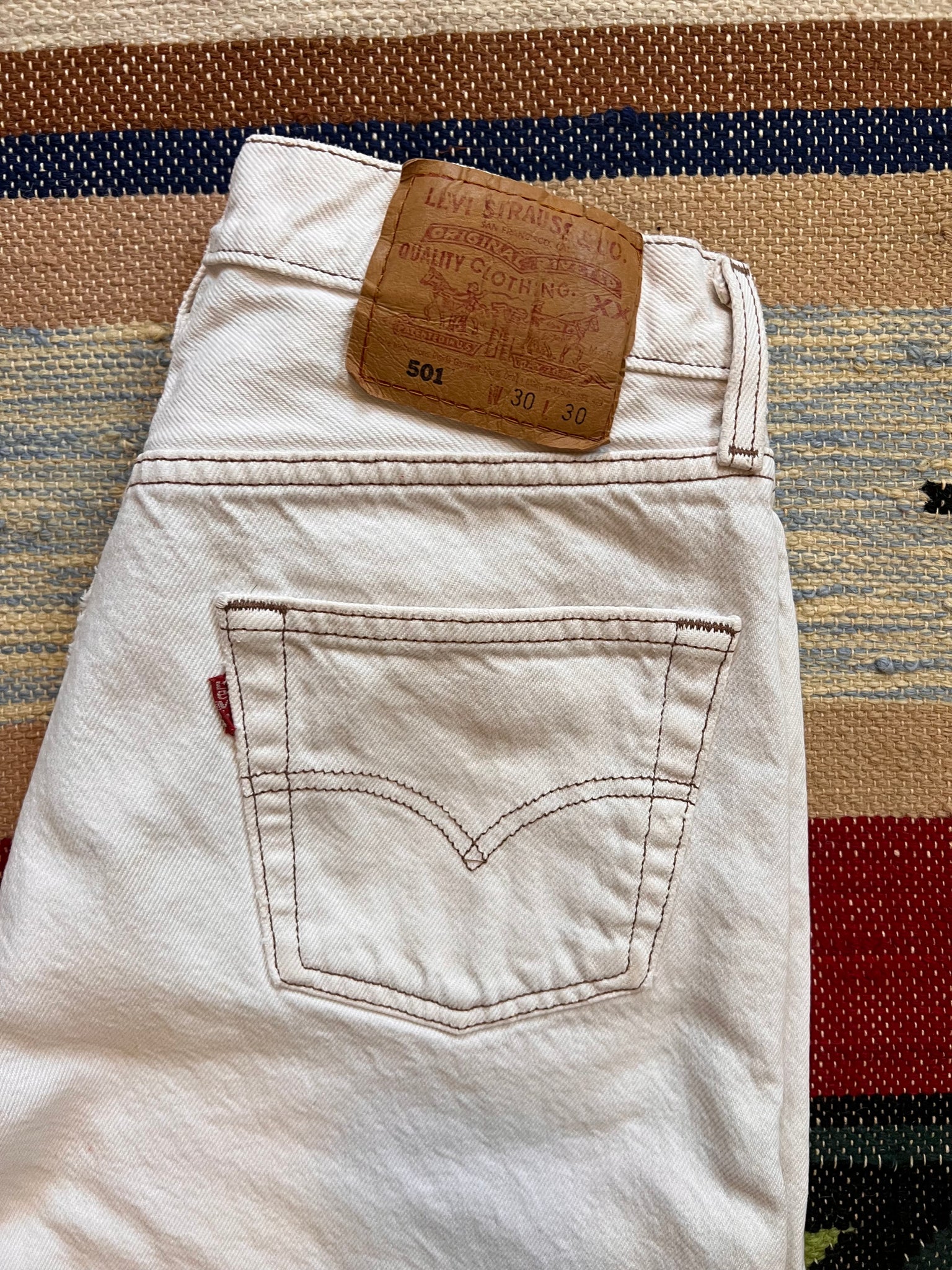 LEVI'S 501 Vintage Cream Button Fly Jeans 28” x 30” – Chambers Vintage