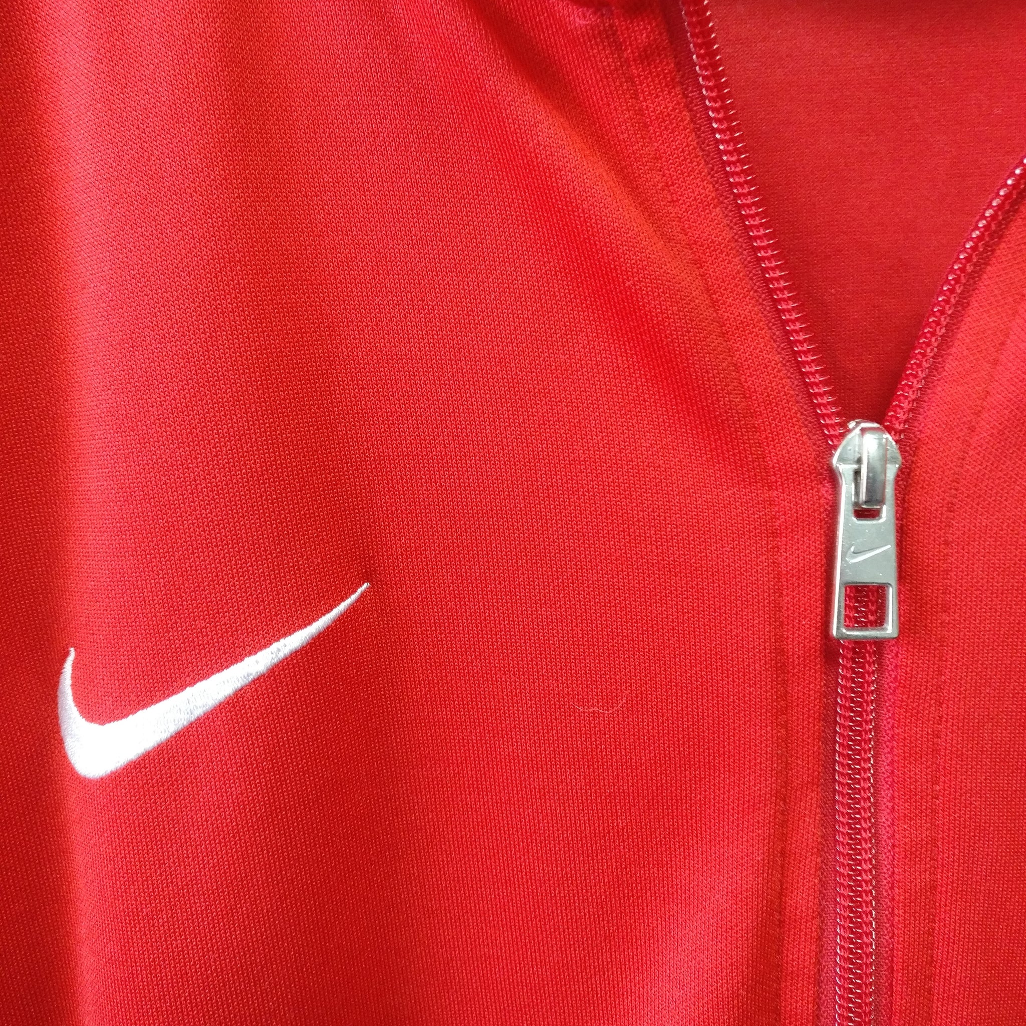 nike red tracksuit top