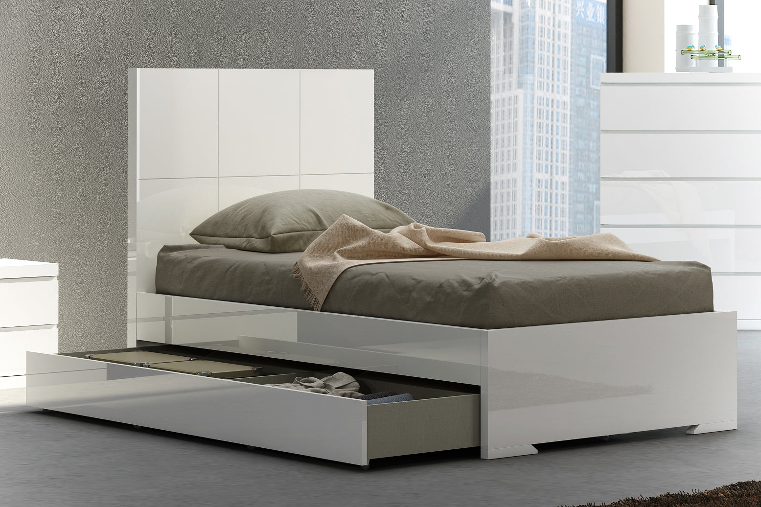  Gloss White Stainless Steel Twin Bed By Homeroots - 320695 