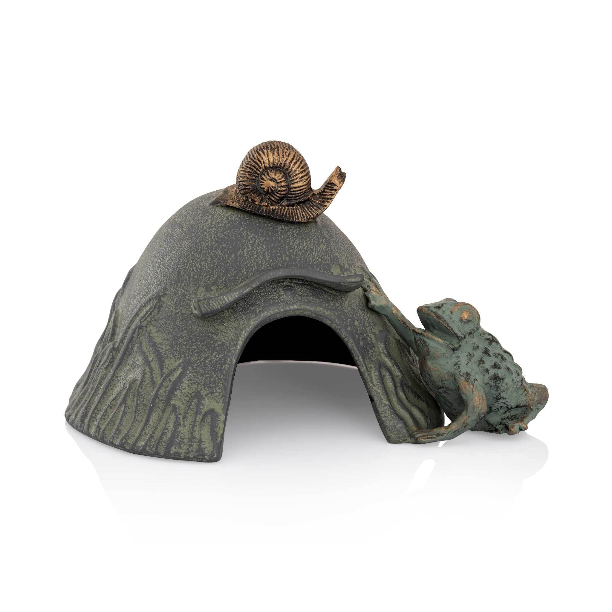 Toad House with Snail  By SPI Home