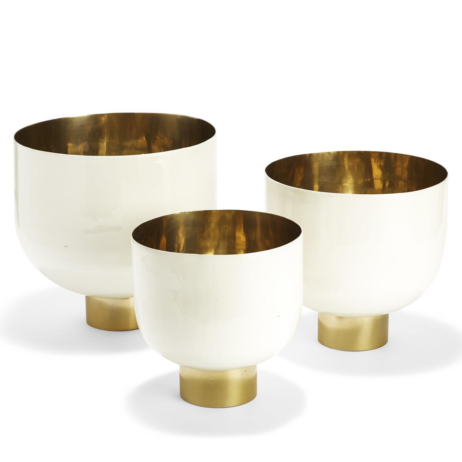  Dec. White Bowls W/Gold Base Set Of 3 By Tozai Home 