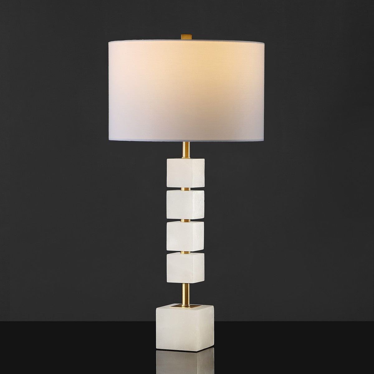  Safavieh Johnny Alabaster Table Lamp 