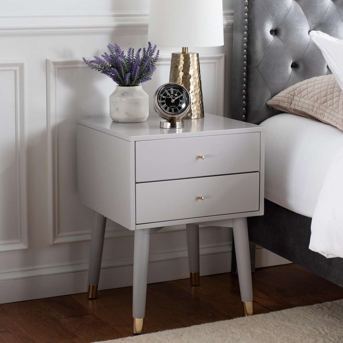  Safavieh Lyla Mid Century Retro Silver Cap Nightstand - Grey With Gold 